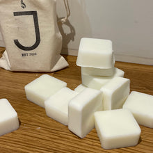 Load image into Gallery viewer, The Burning Blocks - Mixed Scent Wax Melts
